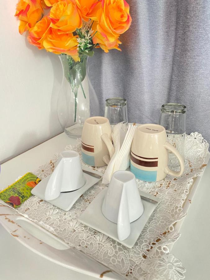Best Rooms- Quarto 2 Plateau Praia Bagian luar foto